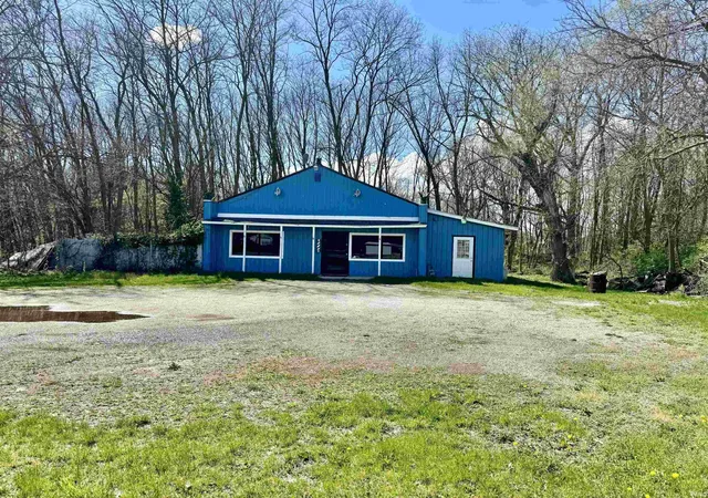 Photo 2 of Manufactured home for sale at 55057 Mayflower Rd, South Bend, IN 46628 | MLS# 202630539 | Listing updated on 2026-07-29