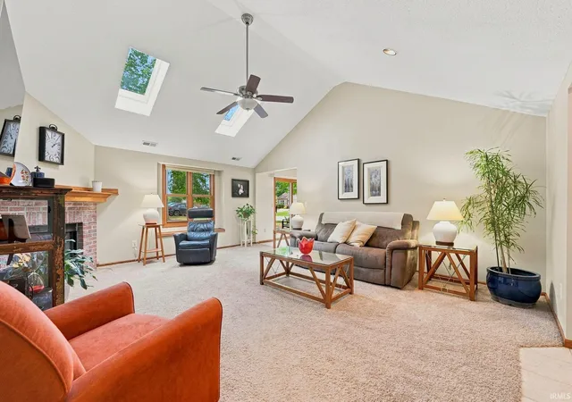 Photo 4 of Sale Pending at 10928 Still Holw Run, Fort Wayne, IN 46818 | MLS# 202630548 | Listing updated on 2026-08-24