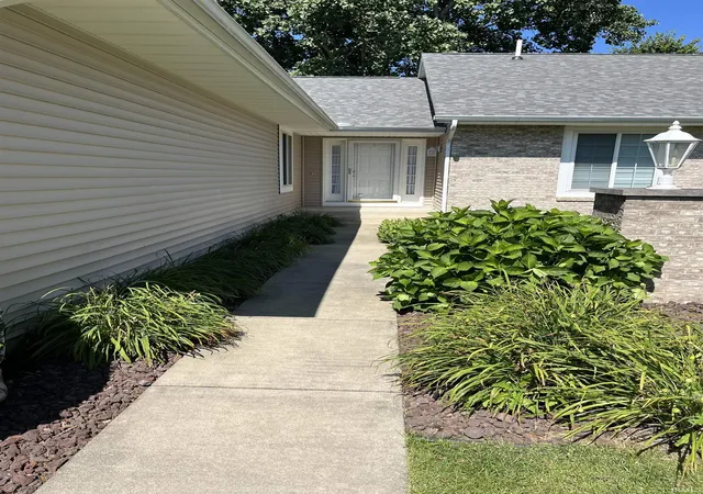 Photo 4 of Sale Pending at 51811 Heath Ct, South Bend, IN 46637 | MLS# 202630551 | Listing updated on 2026-07-29