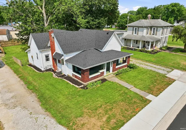 Photo 2 of Sale Pending at 345 N Lee St, Markle, IN 46770 | MLS# 202630602 | Listing updated on 2026-07-30