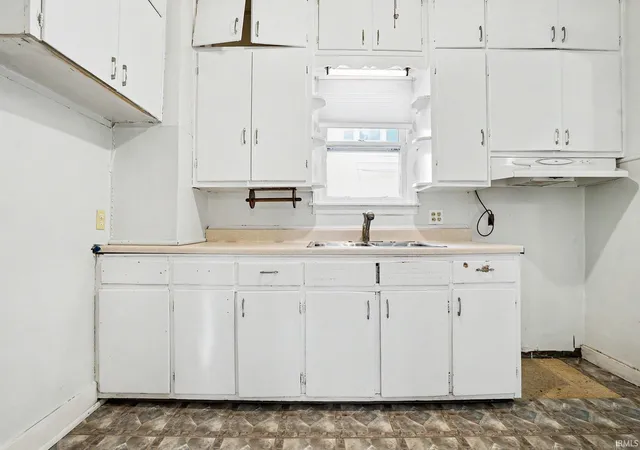 Photo 4 of Manufactured home for sale at 624 E Battell St, Mishawaka, IN 46545 | MLS# 202630603 | Listing updated on 2026-09-10