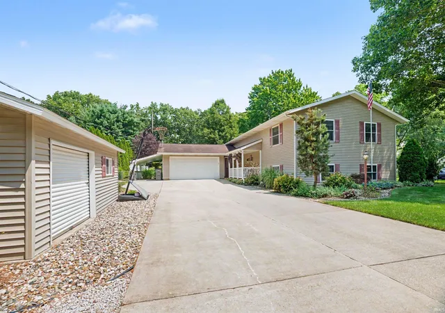 Photo 1 of Sale Pending at 52824 County Rd 15, Elkhart, IN 46514 | MLS# 202630609 | Listing updated on 2026-09-15