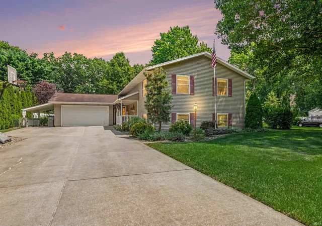 Photo 2 of Sale Pending at 52824 County Rd 15, Elkhart, IN 46514 | MLS# 202630609 | Listing updated on 2026-09-15