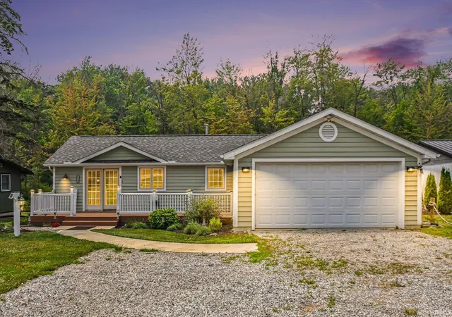 Photo 1 of Sale Pending at 11397 Ne Wawasee Dr, Syracuse, IN 46567 | MLS# 202630620 | Listing updated on 2026-08-30