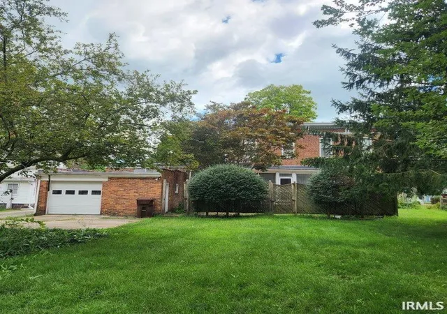 Photo 3 of Manufactured home for sale at 706 S Main St, Ligonier, IN 46767 | MLS# 202630634 | Listing updated on 2026-10-07