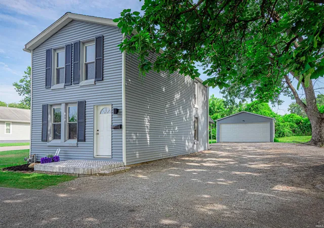 Photo 2 of Manufactured home for sale at 3133 Austin Ave, Evansville, IN 47712 | MLS# 202630636 | Listing updated on 2026-08-20