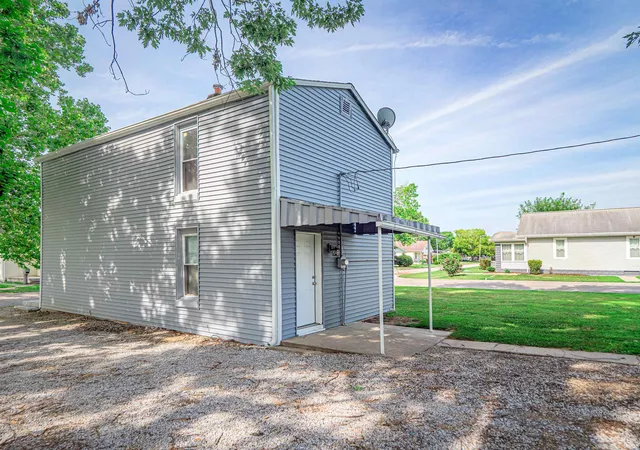 Photo 4 of Manufactured home for sale at 3133 Austin Ave, Evansville, IN 47712 | MLS# 202630636 | Listing updated on 2026-08-20