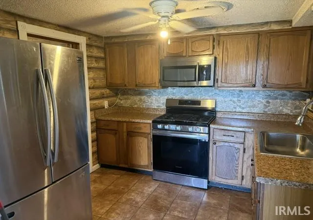 Photo 3 of Manufactured home for sale at 5650 E 950 North, Mooreland, IN 47360 | MLS# 202630645 | Listing updated on 2026-09-09