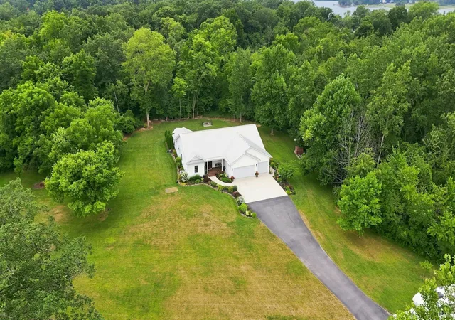 Photo 4 of Manufactured home for sale at 6099 N 950 East, North Webster, IN 46555 | MLS# 202630652 | Listing updated on 2026-09-01
