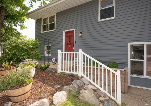 Photo 3 of Manufactured home for sale at 3253 Walton St, Lafayette, IN 47909 | MLS# 202630665 | Listing updated on 2026-07-30