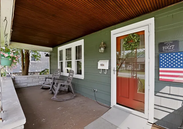 Photo 3 of Manufactured home for sale at 934 E Lincolnway, Mishawaka, IN 46544 | MLS# 202630670 | Listing updated on 2026-10-08
