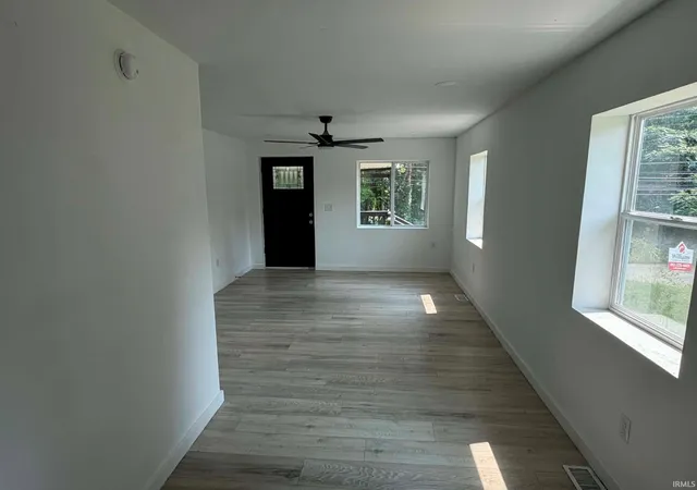 Photo 3 of Manufactured home for sale at 911 Lafayette Ave, Oolitic, IN 47451 | MLS# 202630689 | Listing updated on 2026-09-08