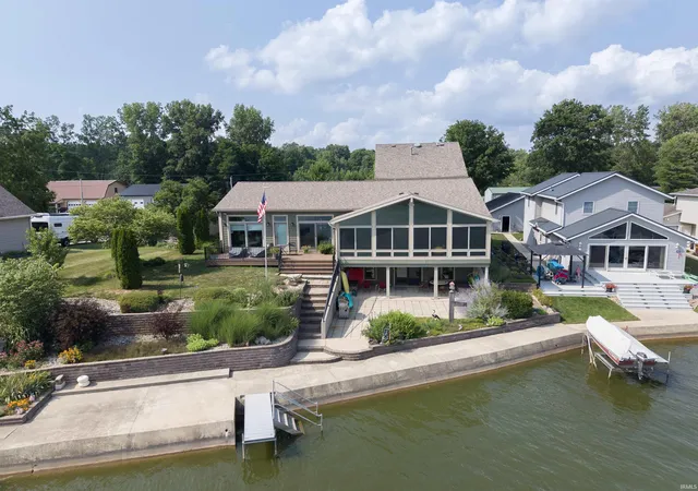 Photo 2 of Manufactured home for sale at 1550 N Shore Dr, Rome City, IN 46784 | MLS# 202630692 | Listing updated on 2026-10-05