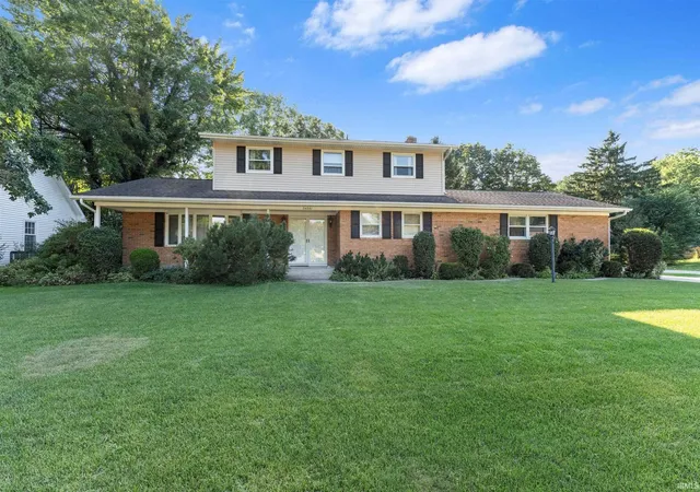 Photo 2 of Sale Pending at 54361 Old Bedford Trl, Mishawaka, IN 46545 | MLS# 202630697 | Listing updated on 2026-08-04