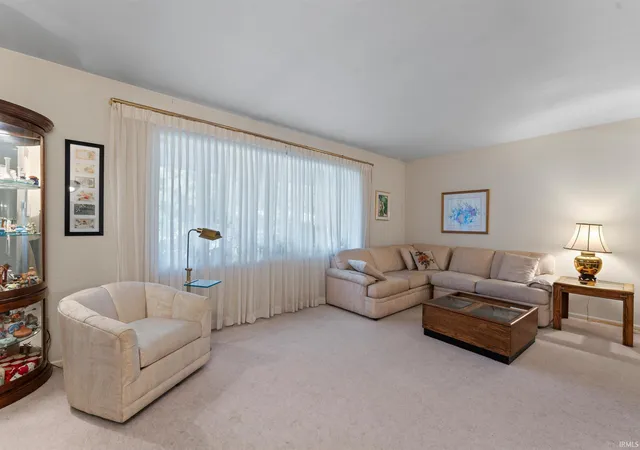 Photo 4 of Sale Pending at 54361 Old Bedford Trl, Mishawaka, IN 46545 | MLS# 202630697 | Listing updated on 2026-08-04