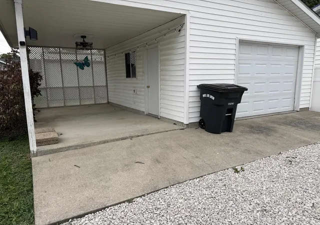 Photo 2 of Manufactured home for sale at 539 East St NE, Linton, IN 47441 | MLS# 202630705 | Listing updated on 2026-09-03