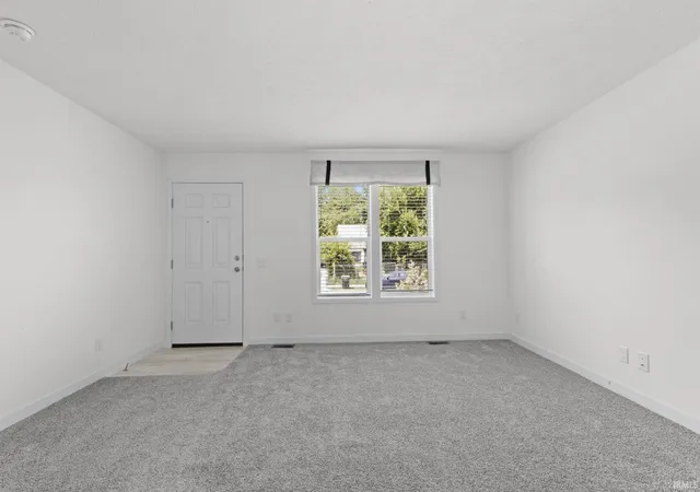 Photo 4 of Manufactured home for sale at 2204 Kemble Ave, South Bend, IN 46613 | MLS# 202630712 | Listing updated on 2026-09-04