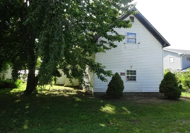 Photo 2 of Manufactured home for sale at 213 S Cory St, Mooreland, IN 47360 | MLS# 202630718 | Listing updated on 2026-08-31