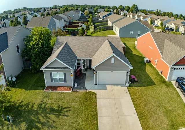 Photo 3 of Sale Pending at 2698 Gawain Dr, Lafayette, IN 47909 | MLS# 202630730 | Listing updated on 2026-08-26