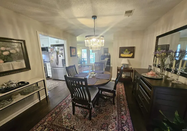 Photo 4 of Condo for sale at 6618 Newburgh Rd, Evansville, IN 47715 | MLS# 202630748 | Listing updated on 2026-10-04
