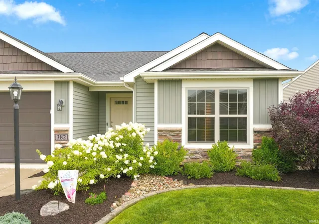Photo 3 of Sale Pending at 382 Heyford Ct, Fort Wayne, IN 46818 | MLS# 202630752 | Listing updated on 2026-08-01