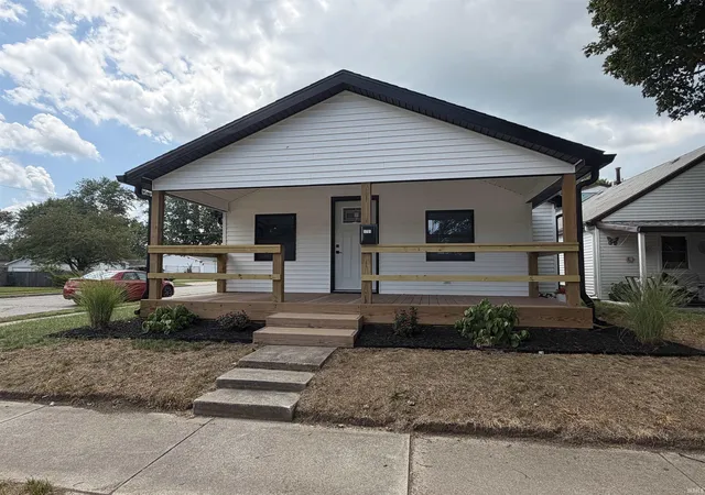Photo 1 of Manufactured home for sale at 1701 N Lindsay St, Kokomo, IN 46901 | MLS# 202630756 | Listing updated on 2026-09-01