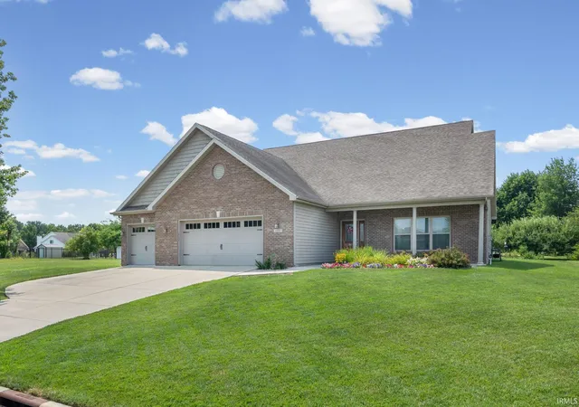 Photo 3 of Manufactured home for sale at 4310 Amesbury Dr, West Lafayette, IN 47906 | MLS# 202630765 | Listing updated on 2026-07-30