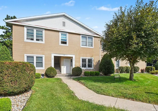 Photo 2 of Condo for sale at 1107 B Ct Ln, Goshen, IN 46526 | MLS# 202630774 | Listing updated on 2026-09-03