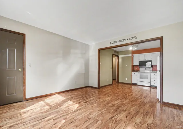 Photo 4 of Condo for sale at 1107 B Ct Ln, Goshen, IN 46526 | MLS# 202630774 | Listing updated on 2026-09-03