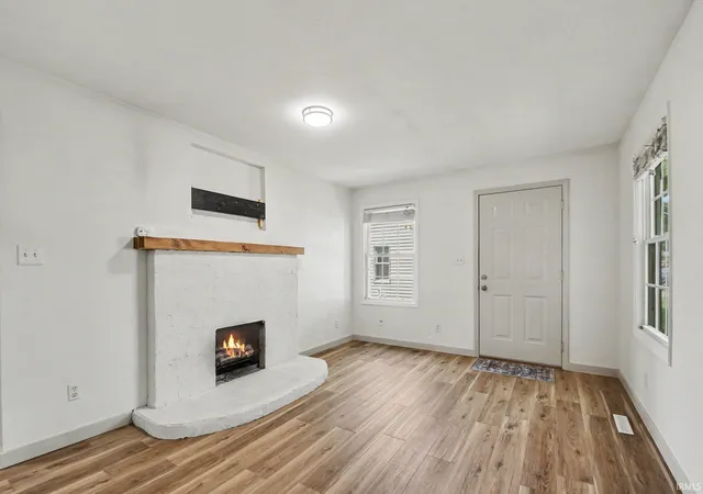 Photo 3 of Manufactured home for sale at 54345 Maple Ln Ave, South Bend, IN 46635 | MLS# 202630782 | Listing updated on 2026-08-30