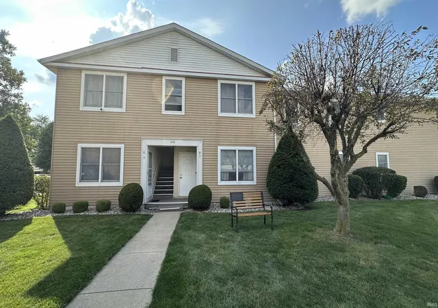 Photo 1 of Sale Pending at 1111a Court Ln #LN-A, Goshen, IN 46526 | MLS# 202630785 | Listing updated on 2026-07-30