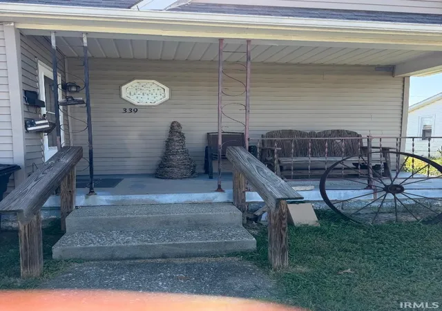 Photo 2 of Manufactured home for sale at 339 NE 9 Street, Linton, IN 47441 | MLS# 202630822 | Listing updated on 2026-07-30