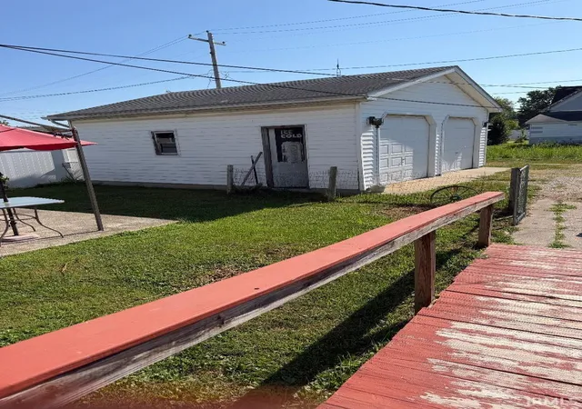 Photo 4 of Manufactured home for sale at 339 NE 9 Street, Linton, IN 47441 | MLS# 202630822 | Listing updated on 2026-07-30