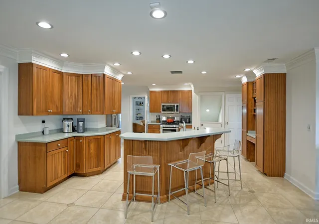 Photo 5 of Manufactured home for sale at 2300 E Mulberry St, Evansville, IN 47714 | MLS# 202630850 | Listing updated on 2026-08-21