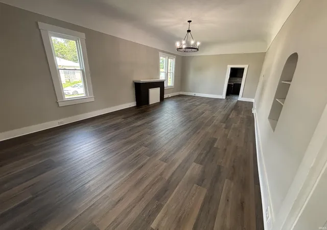 Photo 3 of Manufactured home for sale at 721 N 12th Street, Vincennes, IN 47591 | MLS# 202630858 | Listing updated on 2026-09-21