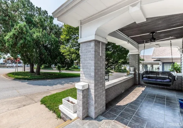 Photo 4 of Sale Pending at 2801 Marion Ave, Evansville, IN 47712 | MLS# 202630877 | Listing updated on 2026-08-01