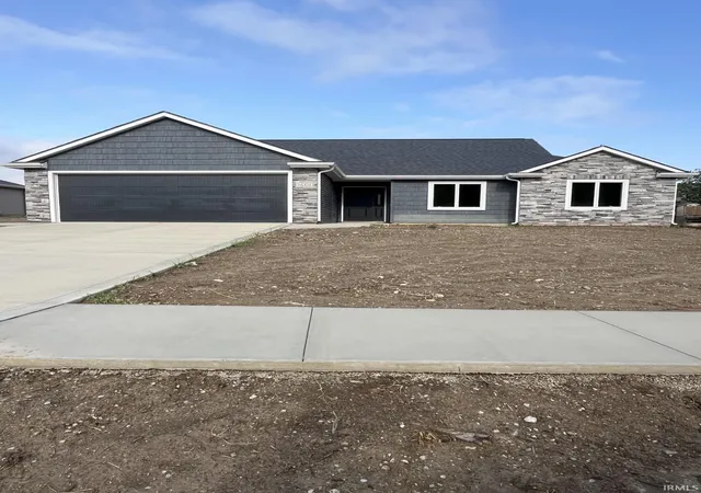 Photo 1 of Sale Pending at 1601 Elm St, Auburn, IN 46706 | MLS# 202630917 | Listing updated on 2026-08-25