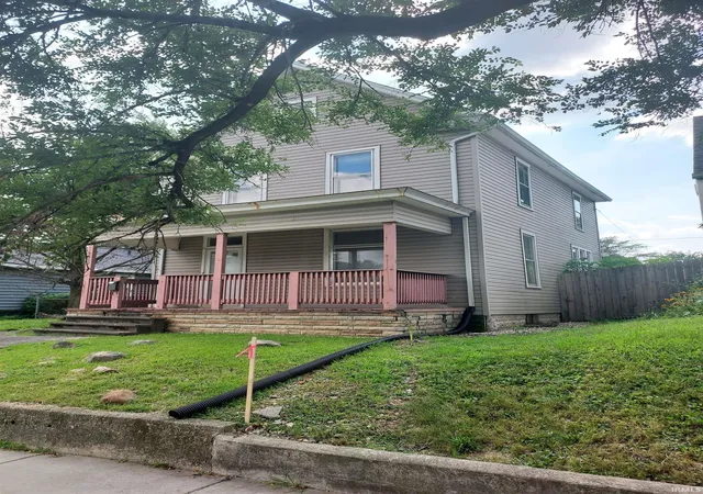 Photo 3 of Sale Pending at 1823 Saint Marys Ave, Fort Wayne, IN 46808 | MLS# 202630929 | Listing updated on 2026-08-27