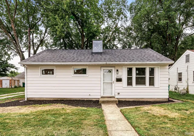 Photo 1 of Sale Pending at 1611 E 4th Street, Mishawaka, IN 46544 | MLS# 202630931 | Listing updated on 2026-09-12