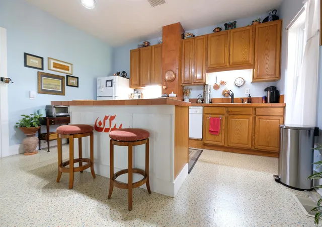 Photo 3 of Manufactured home for sale at 621 W Oak St, Ellettsville, IN 47429 | MLS# 202630933 | Listing updated on 2026-09-05