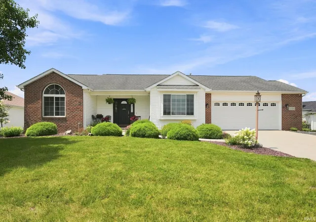 Photo 1 of Sale Pending at 12525 Sonoma Dr, Fort Wayne, IN 46818 | MLS# 202630939 | Listing updated on 2026-08-20