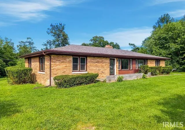 Photo 3 of Manufactured home for sale at 1319 E Elm Ln, Marion, IN 46952 | MLS# 202630940 | Listing updated on 2026-09-05
