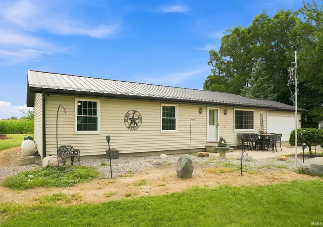 Photo 3 of Sale Pending at 1100 W 1200 North, Ossian, IN 46777 | MLS# 202630941 | Listing updated on 2026-09-15