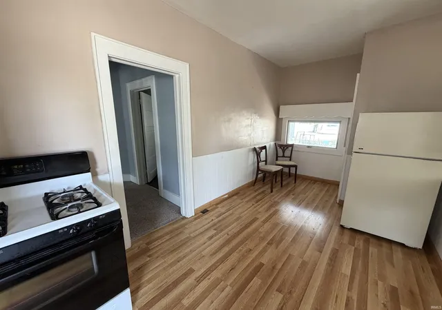 Photo 3 of Manufactured home for sale at 314 W Winona Ave, Warsaw, IN 46580 | MLS# 202630961 | Listing updated on 2026-09-02