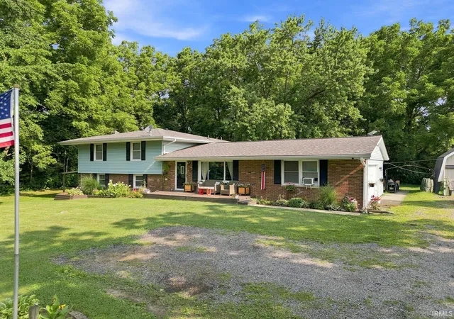 Photo 2 of Manufactured home for sale at 4439 E 500 South, Cutler, IN 46920 | MLS# 202630962 | Listing updated on 2026-07-31