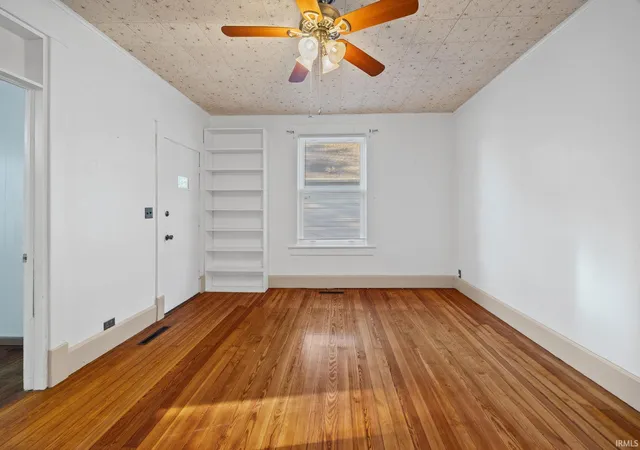 Photo 2 of Sale Pending at 320 S 26th Street, Lafayette, IN 47904 | MLS# 202630964 | Listing updated on 2026-08-22
