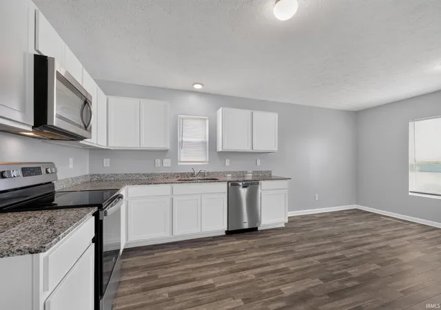 Photo 2 of Manufactured home for sale at 2900 W Shasta Dr, Muncie, IN 47303 | MLS# 202630971 | Listing updated on 2026-07-31