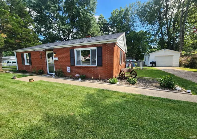 Photo 2 of Manufactured home for sale at 1625 Waggoner Ave, Evansville, IN 47714 | MLS# 202630973 | Listing updated on 2026-08-03