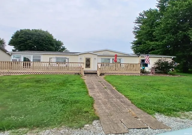 Photo 1 of Sale Pending at 622 E Elnora St, Odon, IN 47562 | MLS# 202630985 | Listing updated on 2026-08-17