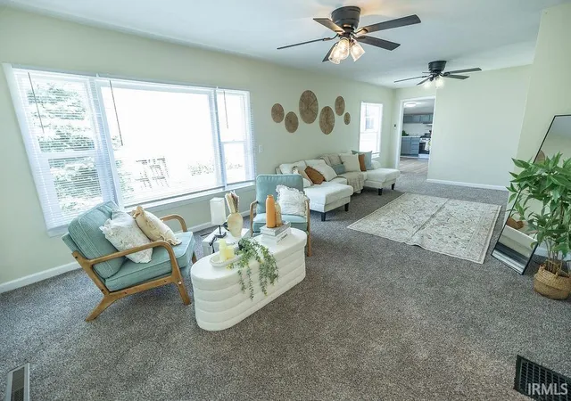 Photo 3 of Manufactured home for sale at 523 W Commercial St, Hartford City, IN 47348 | MLS# 202631005 | Listing updated on 2026-09-14